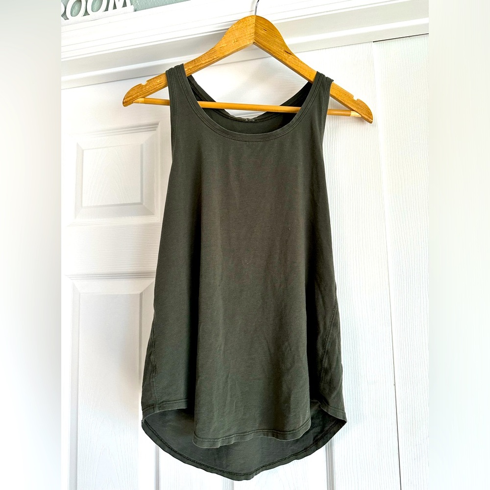 Dark green racerback tee. Size L.